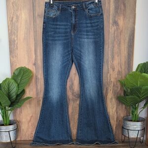 SHEIN XL Flare Bell Bottom Super High Rise Jeans XL                 P214